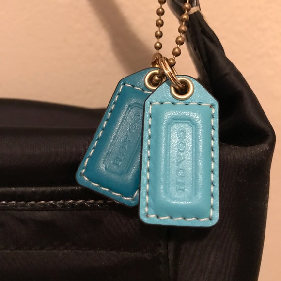 Coach small tote - Picture 2 of 4